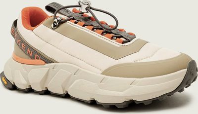 Buty sportowe damskie na wiosnę Weekend MaxMara ze sklepu: Gomez Fashion Store w kategorii: Buty sportowe damskie - zdjęcie 874714-BD9-10338_MW255W000086004