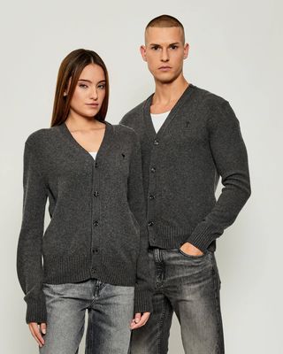 Sweter damski na zimę AMI Paris ze sklepu: Gomez Fashion Store w kategorii: Swetry damskie - zdjęcie 874714-BD9-10338_AI255U000005026