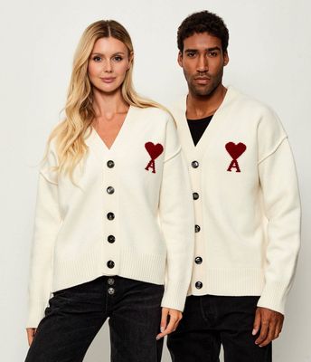 Sweter damski AMI Paris ze sklepu: Gomez Fashion Store w kategorii: Swetry damskie - zdjęcie 874714-BD9-10338_AI255U000008029