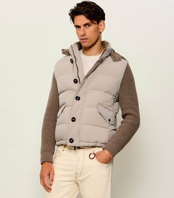 Kamizelka męska casualowa MooRER ze sklepu: Gomez Fashion Store w kategorii: Kamizelki męskie - zdjęcie 874714-BD9-10338_M3255M000008003
