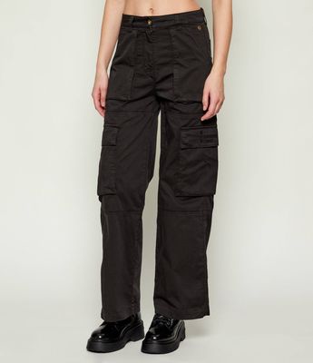 Spodnie damskie jesienne Aeronautica Militare ze sklepu: Gomez Fashion Store w kategorii: Spodnie damskie - zdjęcie 874714-BD9-10338_AM255W000024136