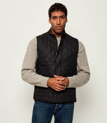 Kamizelka męska Barbour ze sklepu: Gomez Fashion Store w kategorii: Kamizelki męskie - zdjęcie 874714-BD9-10338_UR255M000014006