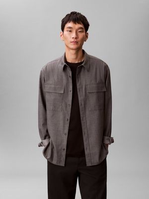 Koszula męska z klasycznym kołnierzykiem Calvin Klein ze sklepu: Gomez Fashion Store w kategorii: Koszule męskie - zdjęcie 874714-BD9-10338_CK261M000020C56