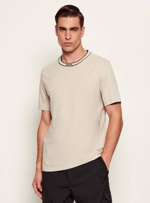 T-shirt męski wiosenny BOSS GREEN ze sklepu: Gomez Fashion Store w kategorii: T-shirty męskie - zdjęcie 874714-BD9-10338_BG261M000010272
