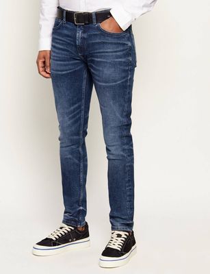 Jeansy męskie HUGO ze sklepu: Gomez Fashion Store w kategorii: Jeansy męskie - zdjęcie 874714-BD9-10338_BU261M000003415