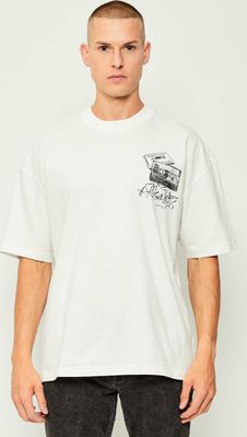 T-shirt męski w stylu młodzieżowym AllSaints ze sklepu: Gomez Fashion Store w kategorii: T-shirty męskie - zdjęcie 874714-BD9-10338_AA255M000044005