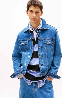 Kurtka męska na wiosnę Tommy Jeans ze sklepu: Gomez Fashion Store w kategorii: Kurtki męskie - zdjęcie 874714-BD9-10338_TM261M000024D69