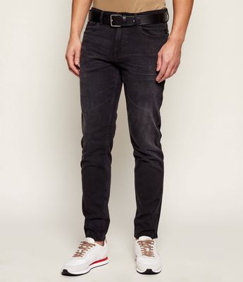 Jeansy męskie BOSS BLACK ze sklepu: Gomez Fashion Store w kategorii: Jeansy męskie - zdjęcie 874714-BD9-10338_BB261M000193005