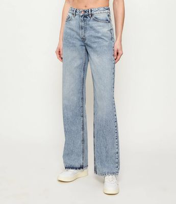 Jeansy damskie HUGO ze sklepu: Gomez Fashion Store w kategorii: Jeansy damskie - zdjęcie 874714-BD9-10338_BU261W000075450
