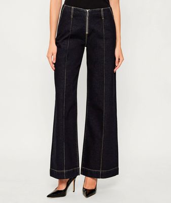 Jeansy damskie casual Karl Lagerfeld ze sklepu: Gomez Fashion Store w kategorii: Jeansy damskie - zdjęcie 874714-BD9-10338_KL255W000086506