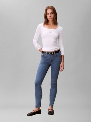 Jeansy damskie w miejskim stylu Calvin Klein Jeans ze sklepu: Gomez Fashion Store w kategorii: Jeansy damskie - zdjęcie 874714-BD9-10338_CJ261W000017Y48