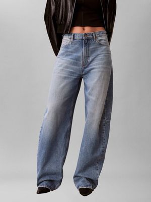 Jeansy damskie na wiosnę Calvin Klein Jeans ze sklepu: Gomez Fashion Store w kategorii: Jeansy damskie - zdjęcie 874714-BD9-10338_CJ261W000025491