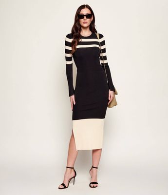 Patrizia Pepe - Sukienka ze sklepu: Gomez Fashion Store w kategorii: Sukienki - zdjęcie 874714-BD9-10338_PK261W000017582