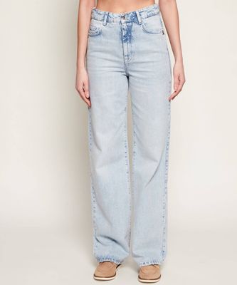 Jeansy damskie na wiosnę Patrizia Pepe ze sklepu: Gomez Fashion Store w kategorii: Jeansy damskie - zdjęcie 874714-BD9-10338_PK261W000049596
