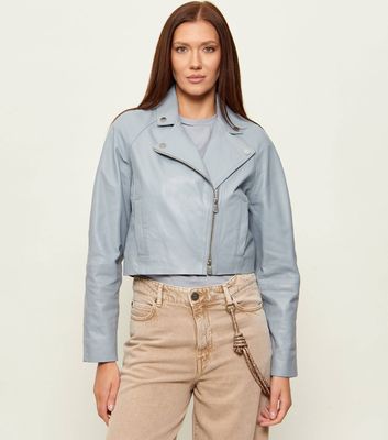 Kurtka damska wiosenna Pinko ze sklepu: Gomez Fashion Store w kategorii: Kurtki damskie - zdjęcie 874714-BD9-10338_PI261W000064E21