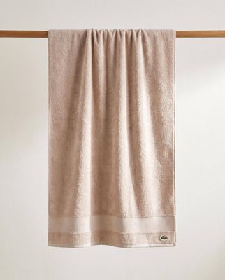 Ręcznik Lacoste HOME ze sklepu: Gomez Fashion Store w kategorii: Ręczniki - zdjęcie 874714-BD9-10338_LH255U000003B89