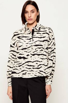Koszula damska casual Marc Cain ze sklepu: Gomez Fashion Store w kategorii: Koszule damskie - zdjęcie 874714-BD9-10338_CR261W000037153