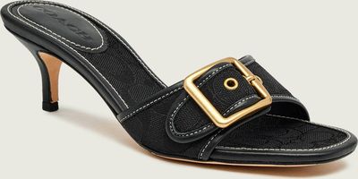 Klapki damskie na lato Coach ze sklepu: Gomez Fashion Store w kategorii: Klapki damskie - zdjęcie 874714-BD9-10338_CN261W000029080