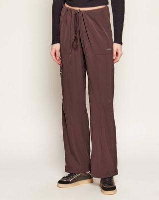 Spodnie damskie retro GUESS ACTIVE ze sklepu: Gomez Fashion Store w kategorii: Spodnie damskie - zdjęcie 874714-BD9-10338_GV261W000019Z53
