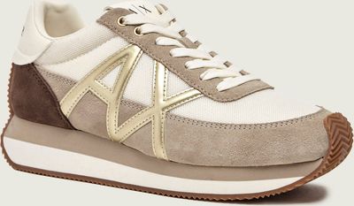 Buty sportowe damskie na wiosnę Armani Exchange ze sklepu: Gomez Fashion Store w kategorii: Buty sportowe damskie - zdjęcie 874714-BD9-10338_AX262W000043J87
