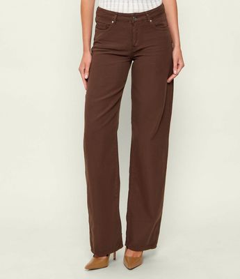 Armani Exchange - Jeansy damskie na lato ze sklepu: Gomez Fashion Store w kategorii: Jeansy damskie - zdjęcie 874714-BD9-10338_AX262W000056J93