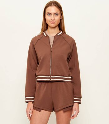 Bluza damska casualowa Armani Exchange ze sklepu: Gomez Fashion Store w kategorii: Bluzy damskie - zdjęcie 874714-BD9-10338_AX262W000079J93