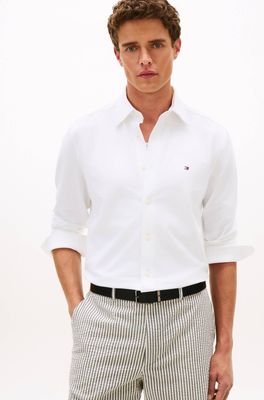 Koszula męska z klasycznym kołnierzykiem Tommy Hilfiger ze sklepu: Gomez Fashion Store w kategorii: Koszule męskie - zdjęcie 874714-BD9-10338_TH262M000094D96