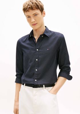 Koszula męska na wiosnę Tommy Hilfiger ze sklepu: Gomez Fashion Store w kategorii: Koszule męskie - zdjęcie 874714-BD9-10338_TH262M000211D11