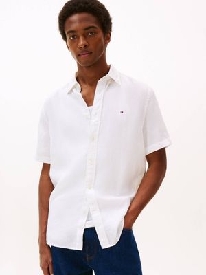 Koszula męska z klasycznym kołnierzykiem Tommy Hilfiger ze sklepu: Gomez Fashion Store w kategorii: Koszule męskie - zdjęcie 874714-BD9-10338_TH262M000224D96