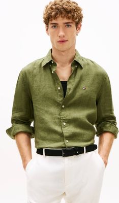 Koszula męska z kołnierzykiem button down Tommy Hilfiger ze sklepu: Gomez Fashion Store w kategorii: Koszule męskie - zdjęcie 874714-BD9-10338_TH262M000061ZC3