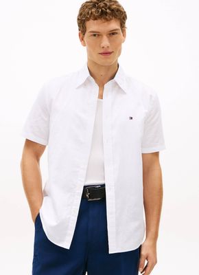 Koszula męska z kołnierzykiem button down Tommy Hilfiger ze sklepu: Gomez Fashion Store w kategorii: Koszule męskie - zdjęcie 874714-BD9-10338_TH262M000071D96