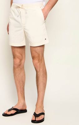 Spodenki męskie na lato Tommy Hilfiger ze sklepu: Gomez Fashion Store w kategorii: Spodenki męskie - zdjęcie 874714-BD9-10338_TH262M000076L35