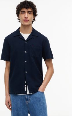 Koszula męska z klasycznym kołnierzykiem Tommy Jeans ze sklepu: Gomez Fashion Store w kategorii: Koszule męskie - zdjęcie 874714-BD9-10338_TM262M000062072