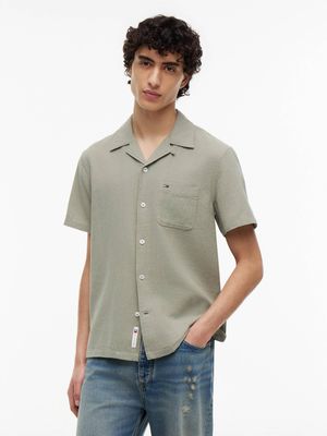 Koszula męska na lato Tommy Jeans ze sklepu: Gomez Fashion Store w kategorii: Koszule męskie - zdjęcie 874714-BD9-10338_TM262M000062G26