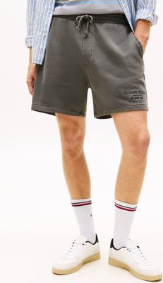 Spodenki męskie na lato Tommy Jeans ze sklepu: Gomez Fashion Store w kategorii: Spodenki męskie - zdjęcie 874714-BD9-10338_TM262M000071D44