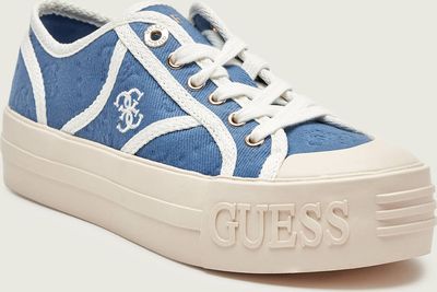 Buty sportowe damskie na wiosnę Guess ze sklepu: Gomez Fashion Store w kategorii: Buty sportowe damskie - zdjęcie 874714-BD9-10338_GU261W000121688