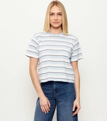 Bluzka damska wiosenna Guess Jeans ze sklepu: Gomez Fashion Store w kategorii: Bluzki damskie - zdjęcie 874714-BD9-10338_GE261W000007W43