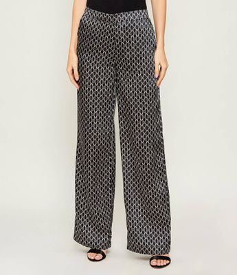 Marciano Guess - Spodnie damskie na wiosnę ze sklepu: Gomez Fashion Store w kategorii: Spodnie damskie - zdjęcie 874714-BD9-10338_MG261W000007T68