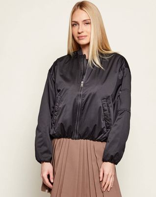 Kurtka damska Guess ze sklepu: Gomez Fashion Store w kategorii: Kurtki damskie - zdjęcie 874714-BD9-10338_GJ261W000048058