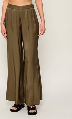 Spodnie damskie na wiosnę na lato Guess ze sklepu: Gomez Fashion Store w kategorii: Spodnie damskie - zdjęcie 874714-BD9-10338_GW262W000057H50