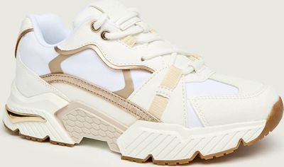 Buty sportowe damskie na wiosnę Guess ze sklepu: Gomez Fashion Store w kategorii: Buty sportowe damskie - zdjęcie 874714-BD9-10338_GU262W000188539