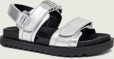 Sandały damskie na lato Guess ze sklepu: Gomez Fashion Store w kategorii: Sandały damskie - zdjęcie 874714-BD9-10338_GU262W000204189
