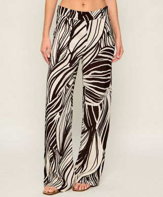 Spodnie damskie Guess ze sklepu: Gomez Fashion Store w kategorii: Spodnie damskie - zdjęcie 874714-BD9-10338_GJ262W000021R53