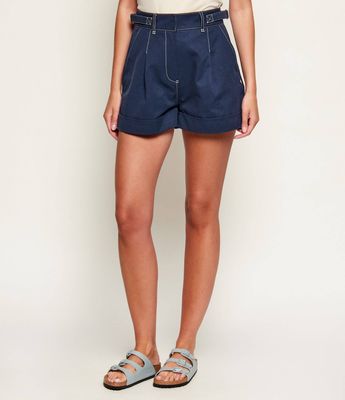 Szorty na wiosnę Guess ze sklepu: Gomez Fashion Store w kategorii: Szorty - zdjęcie 874714-BD9-10338_GJ262W000028N38