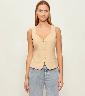 Kamizelka damska Guess ze sklepu: Gomez Fashion Store w kategorii: Kamizelki damskie - zdjęcie 874714-BD9-10338_GJ262W000049P05