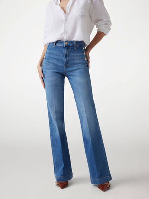 Jeansy damskie Guess ze sklepu: Gomez Fashion Store w kategorii: Jeansy damskie - zdjęcie 874714-BD9-10338_GJ262W000118R63