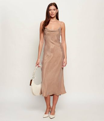 Guess - Sukienka letnia ze sklepu: Gomez Fashion Store w kategorii: Sukienki - zdjęcie 874714-BD9-10338_GJ262W000147J59