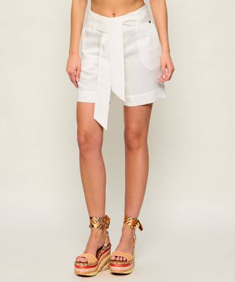 Szorty wiosenne Marciano Guess ze sklepu: Gomez Fashion Store w kategorii: Szorty - zdjęcie 874714-BD9-10338_MG262W000027507