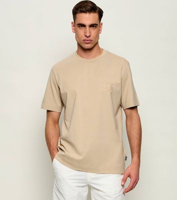 T-shirt męski na lato casualowy BOSS BLACK ze sklepu: Gomez Fashion Store w kategorii: T-shirty męskie - zdjęcie 874714-BD9-10338_BB262M000225286