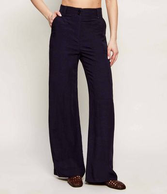 Marc Cain - Spodnie damskie retro ze sklepu: Gomez Fashion Store w kategorii: Spodnie damskie - zdjęcie 874714-BD9-10338_CR262W000091394